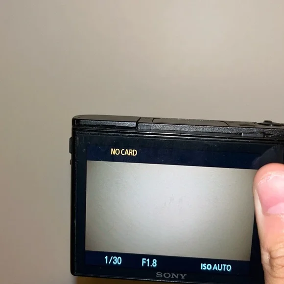 Sony RX100 Mark V - Picture 10 of 10